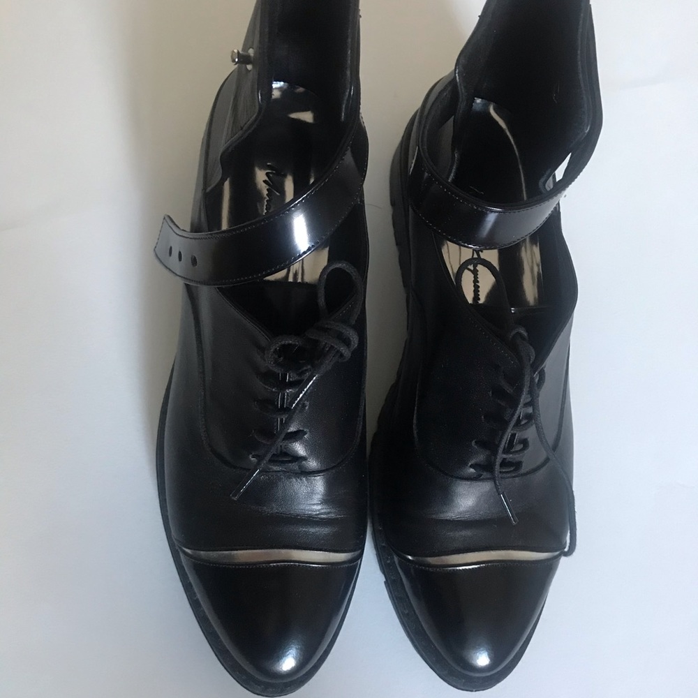 Black Handmade designer leather shoe